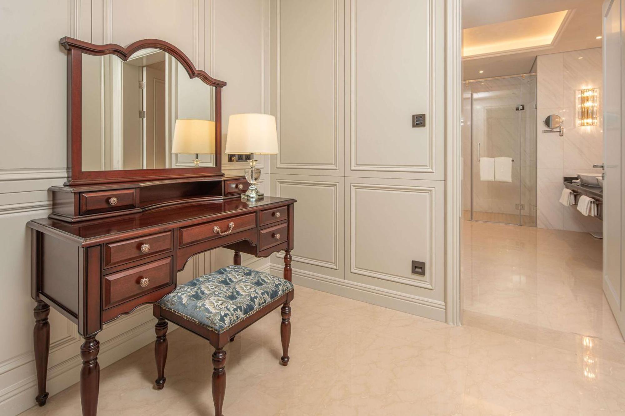 Hilton Brazzaville Les Tours Jumelles Hotel & Residences Exteriér fotografie