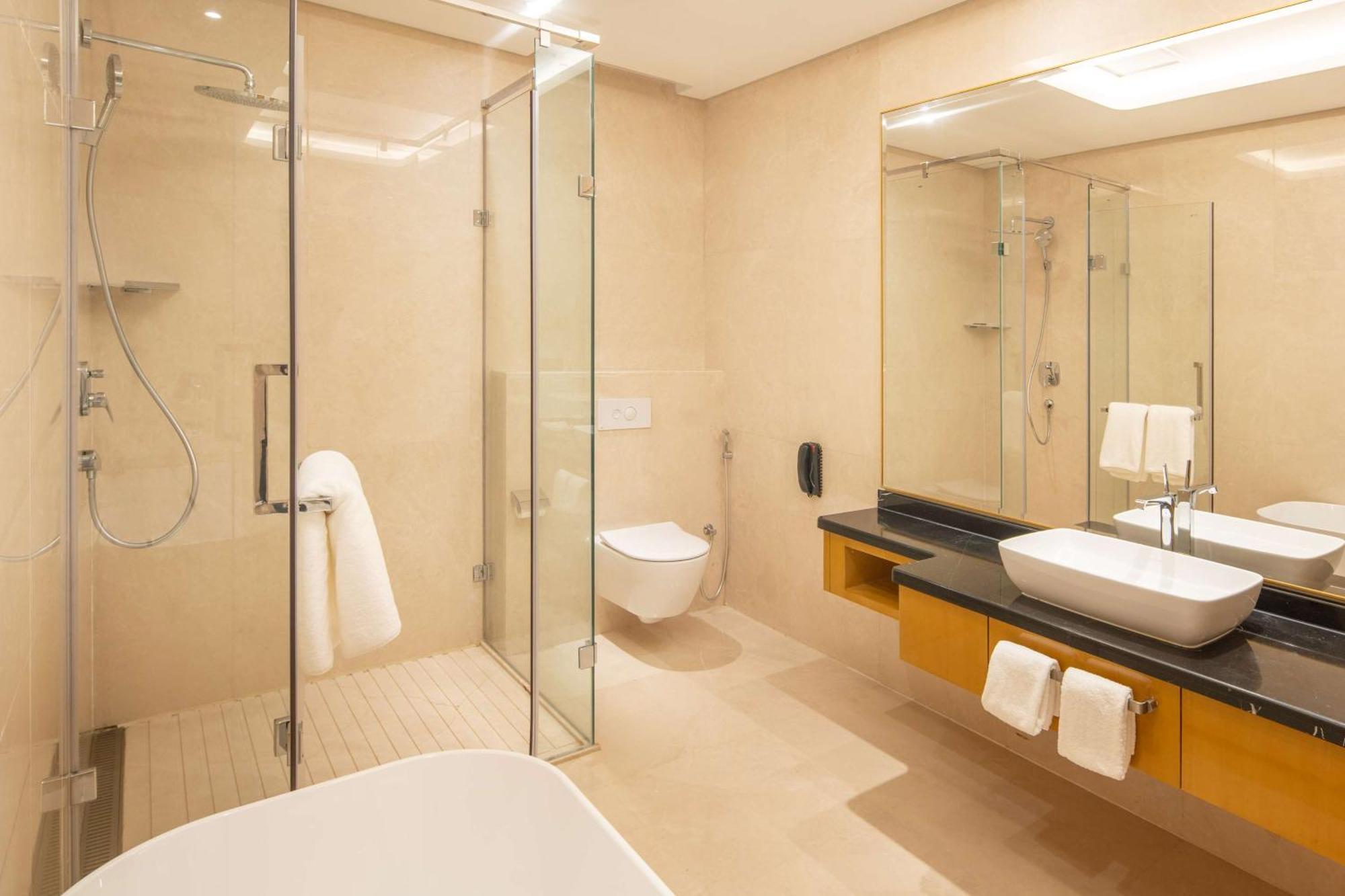 Hilton Brazzaville Les Tours Jumelles Hotel & Residences Exteriér fotografie