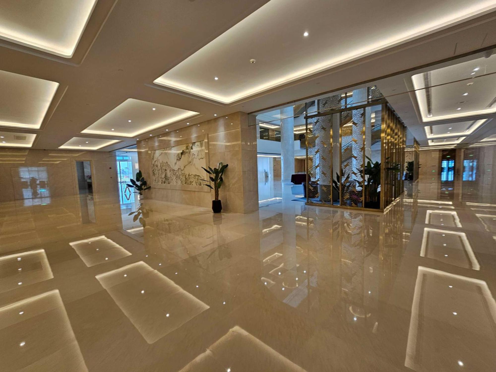 Hilton Brazzaville Les Tours Jumelles Hotel & Residences Exteriér fotografie